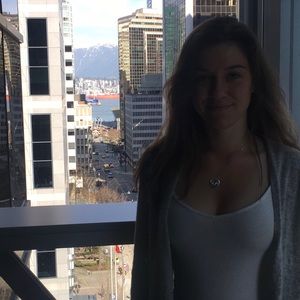 Meet your Posher, Cameron